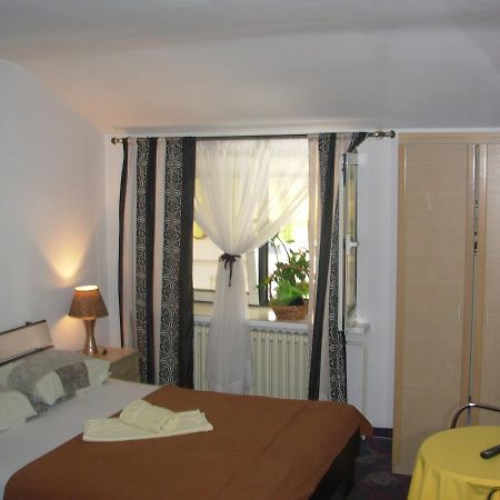 Hostel 021 Νόβι Σαντ Εξωτερικό φωτογραφία