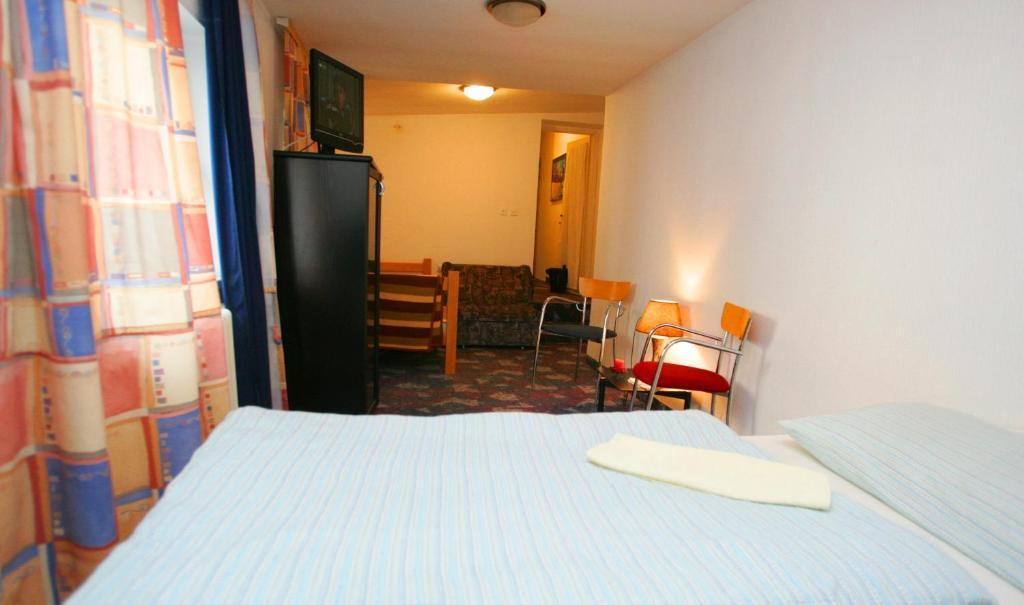 Hostel 021 Νόβι Σαντ Δωμάτιο φωτογραφία